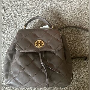 Tory Burch Willa Backpack
Never worn